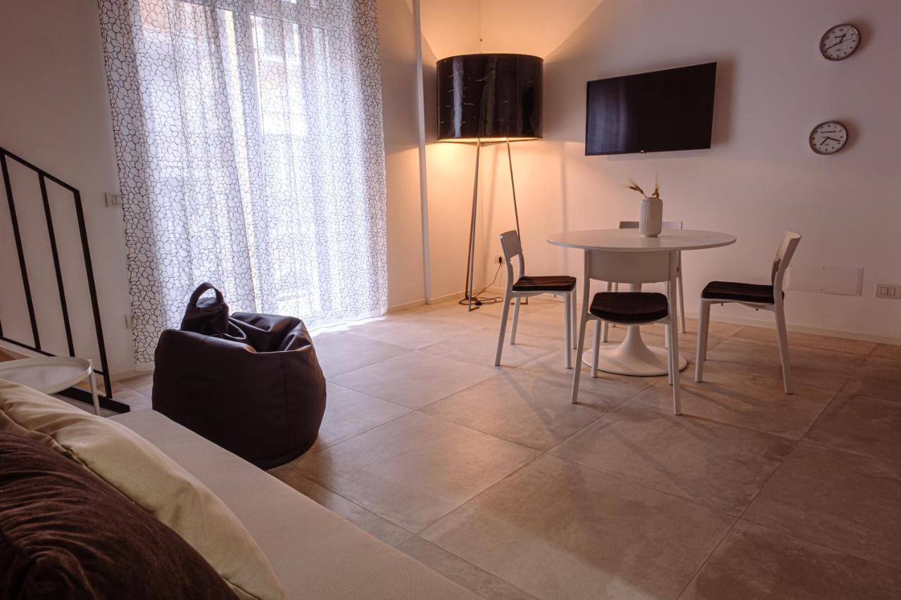 Garruba 92 Apartments Bari Buitenkant foto