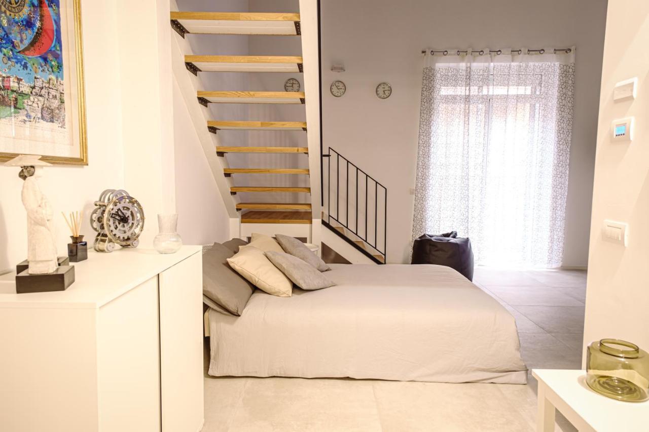 Garruba 92 Apartments Bari Buitenkant foto