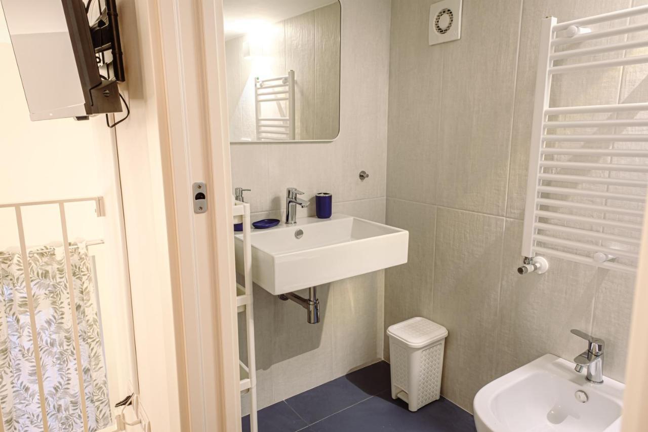 Garruba 92 Apartments Bari Buitenkant foto
