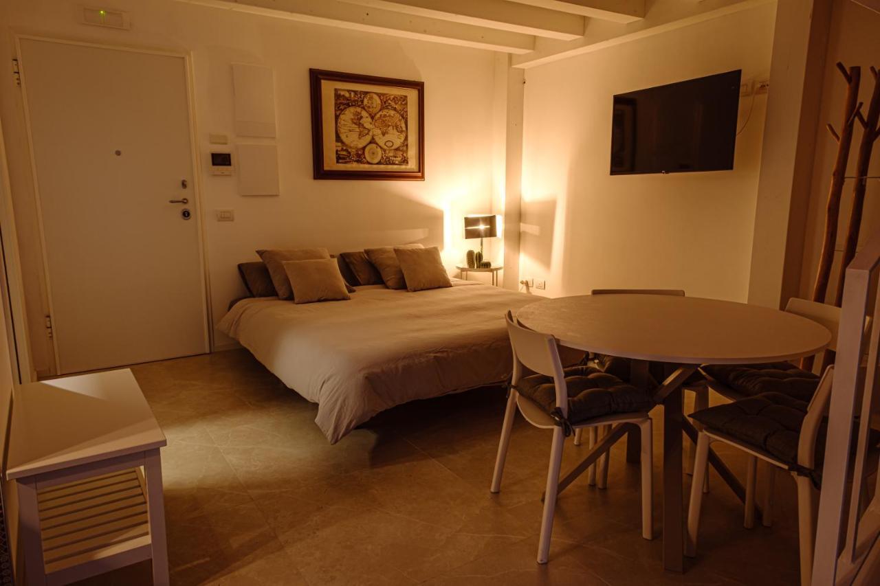 Garruba 92 Apartments Bari Buitenkant foto