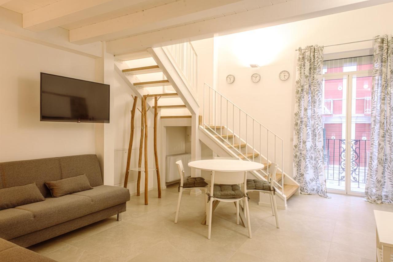 Garruba 92 Apartments Bari Buitenkant foto